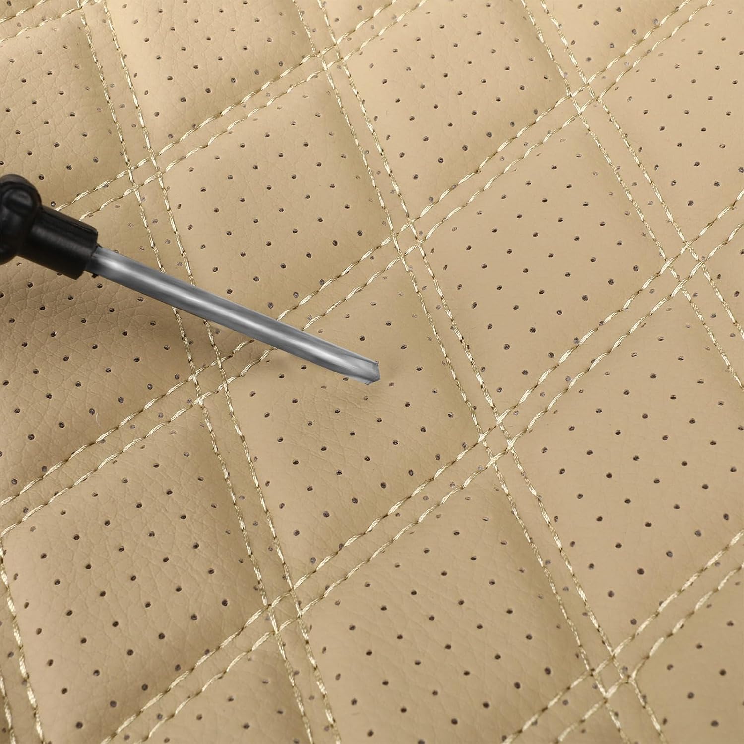 Car Leather Seat Cover，Protector Seat Waterproof Automotive Seat Covers Full Sets Super Breathable Universal Fit Cover for Most Car Fount and Back，（Beige-Diamond，5pcs）