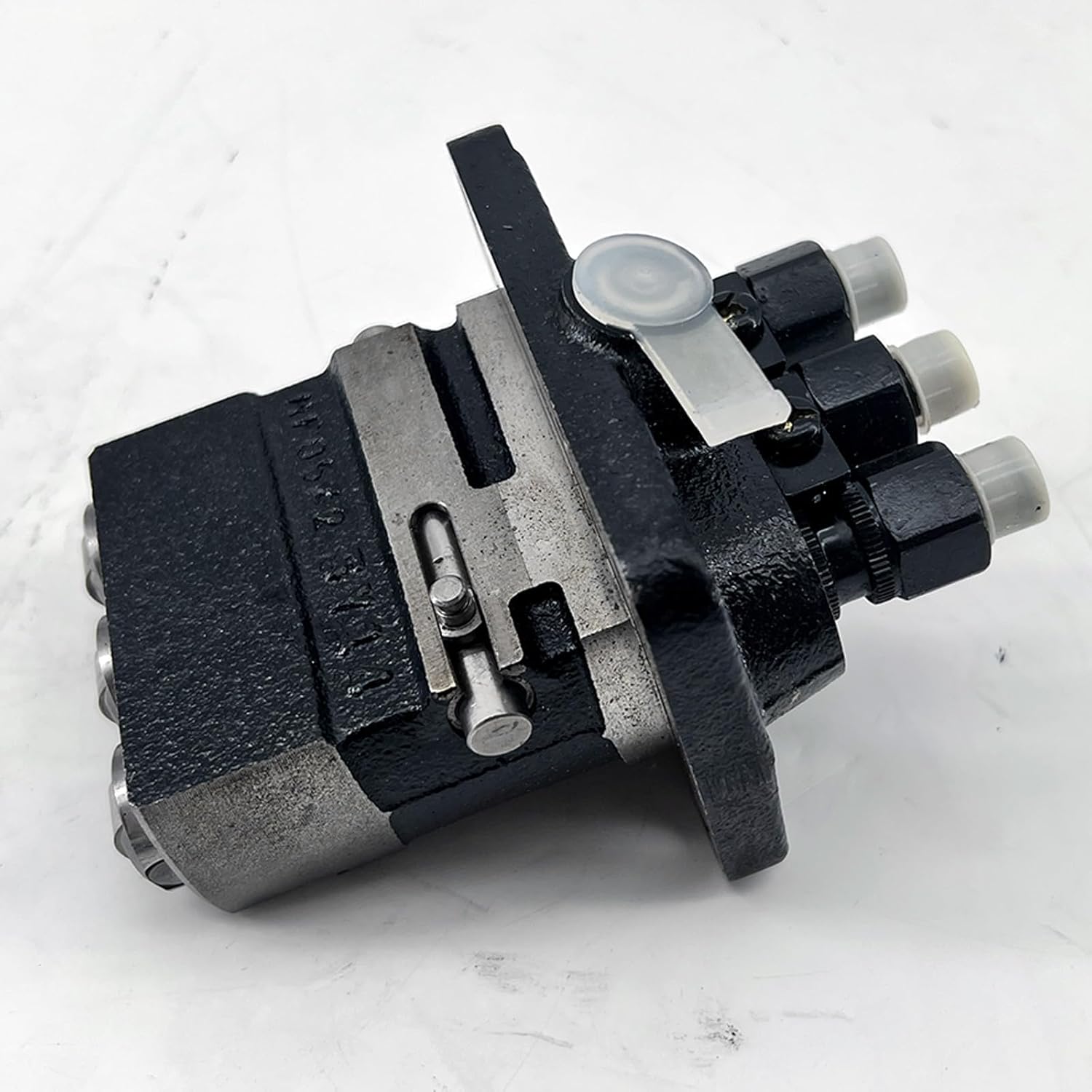 Fuel Injection Pump 1G702-51010 1G702-51012 1G702-51013 07933-00142 Compatible with Kubota Engine D1503 D1703 D1803 D1803M