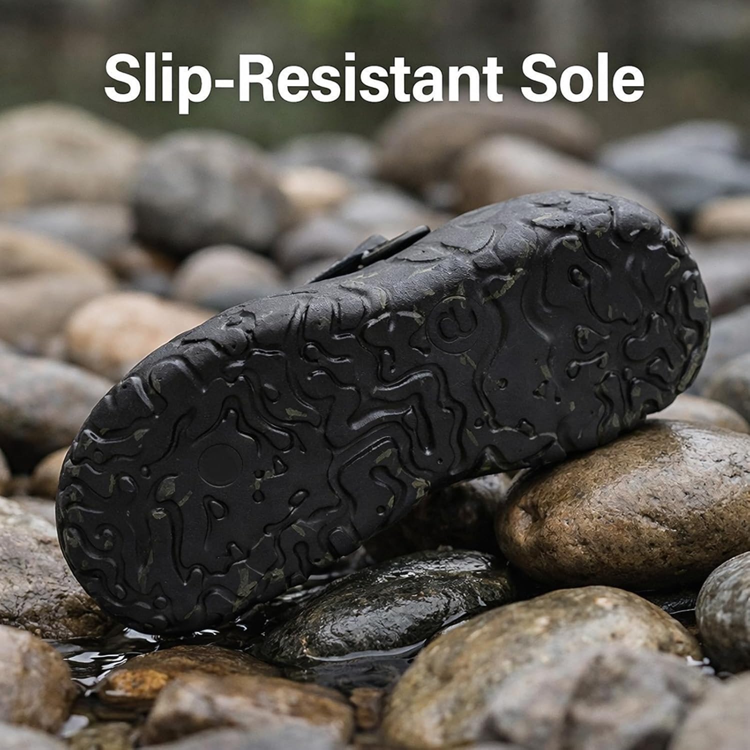 CERYTHRINA Camo Clogs for Men and Women Lightweight EVA Garden Shoes with Adjustable Heel Strap, Slip-Resistant Quick-Dry Slip-On for Indoor Outdoor Use - Image 4