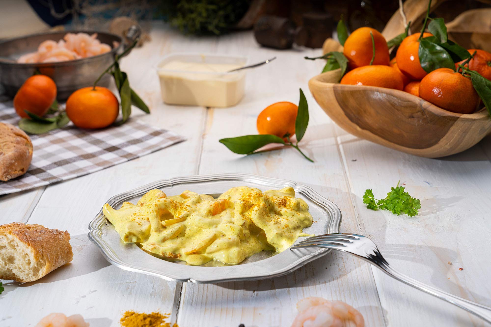 GreetFish Curry-Garnelensalat - in Handarbeit hergestellt -mit original indischem Curry und leckeren Mandarinen - 500 Gramm