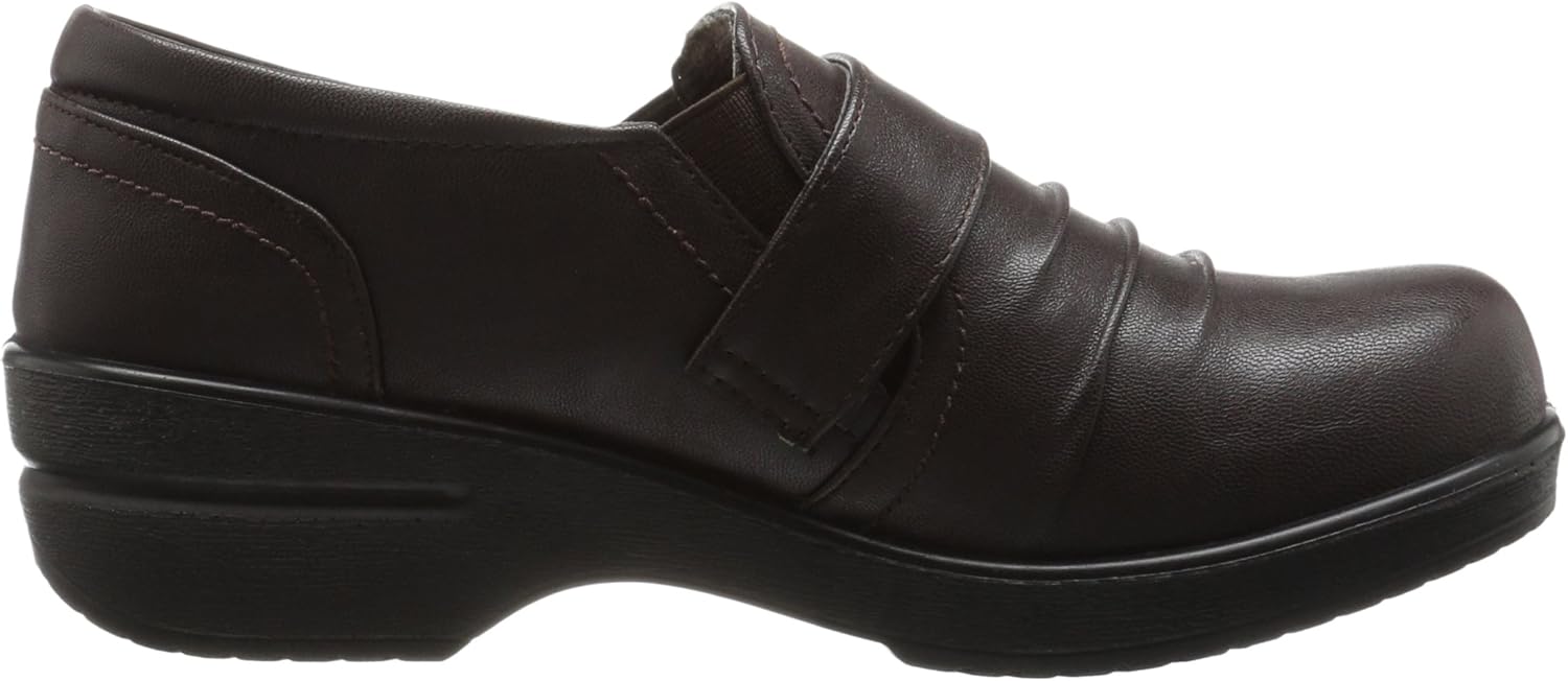 Easy Street Women's Ode Flat