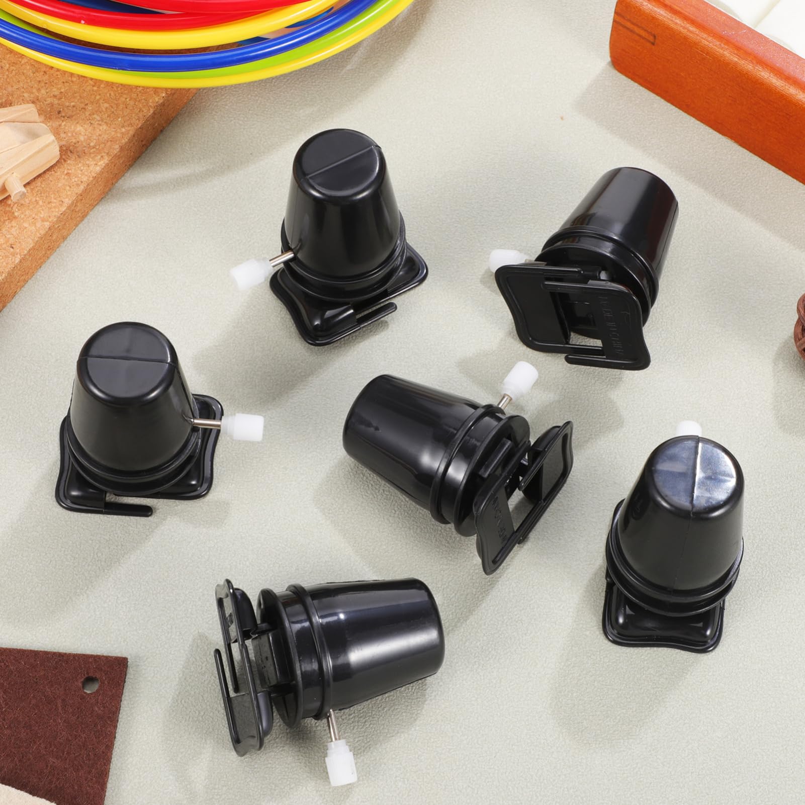 Ipetboom Wind up Walking Feet for Crafts, 6pcs Compact Clockwork DIY Toy Plastic Movement Part Plastic Handmade Craft Accessories, Black