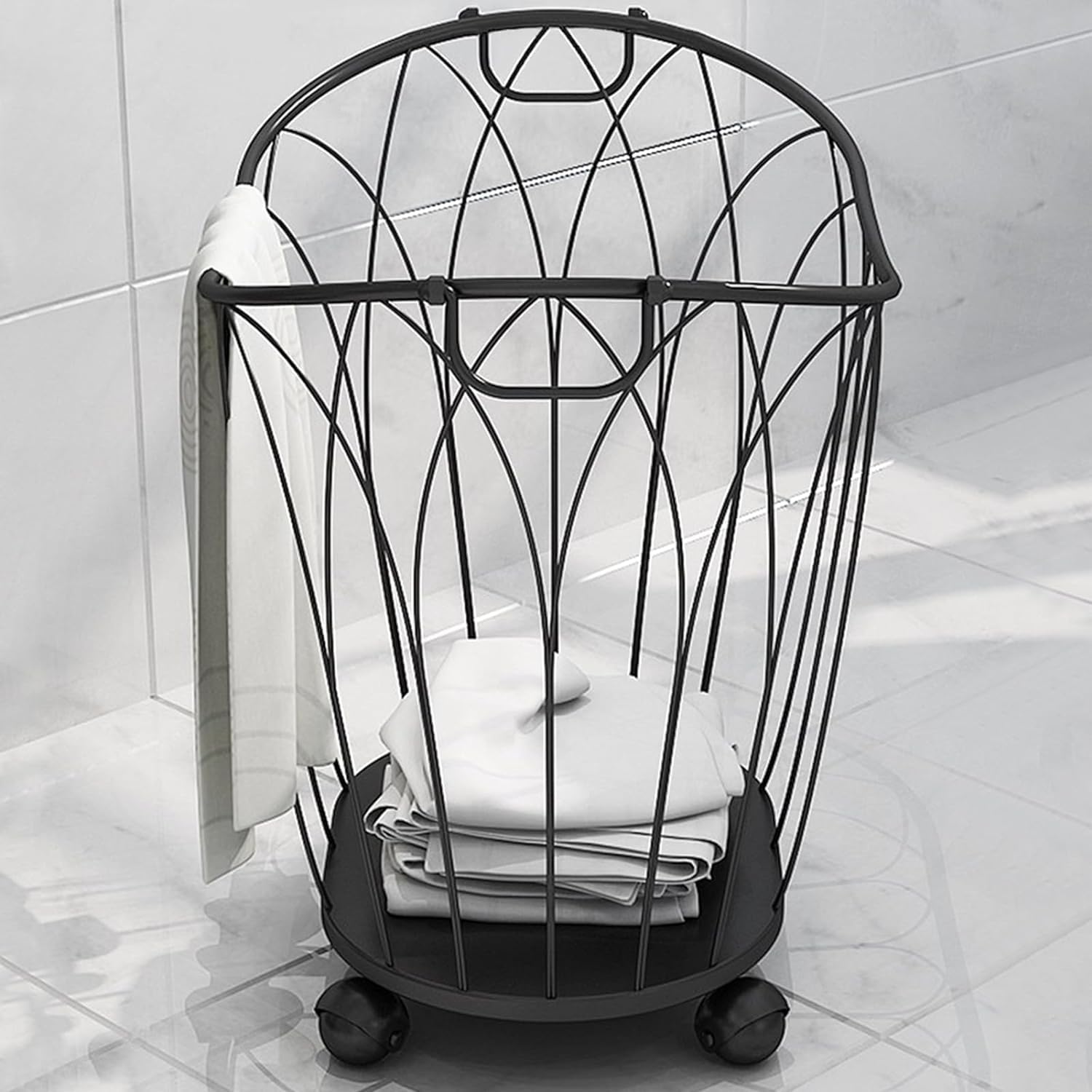 Kosz na Pranie Metalen rollende wasmand op wielen Scandinavische luxe wasmand Stevige ijzeren kunst Vuile klerenmand met metalen handvat Deken Speelgoedorganisator voor woonkamer Pojemnik