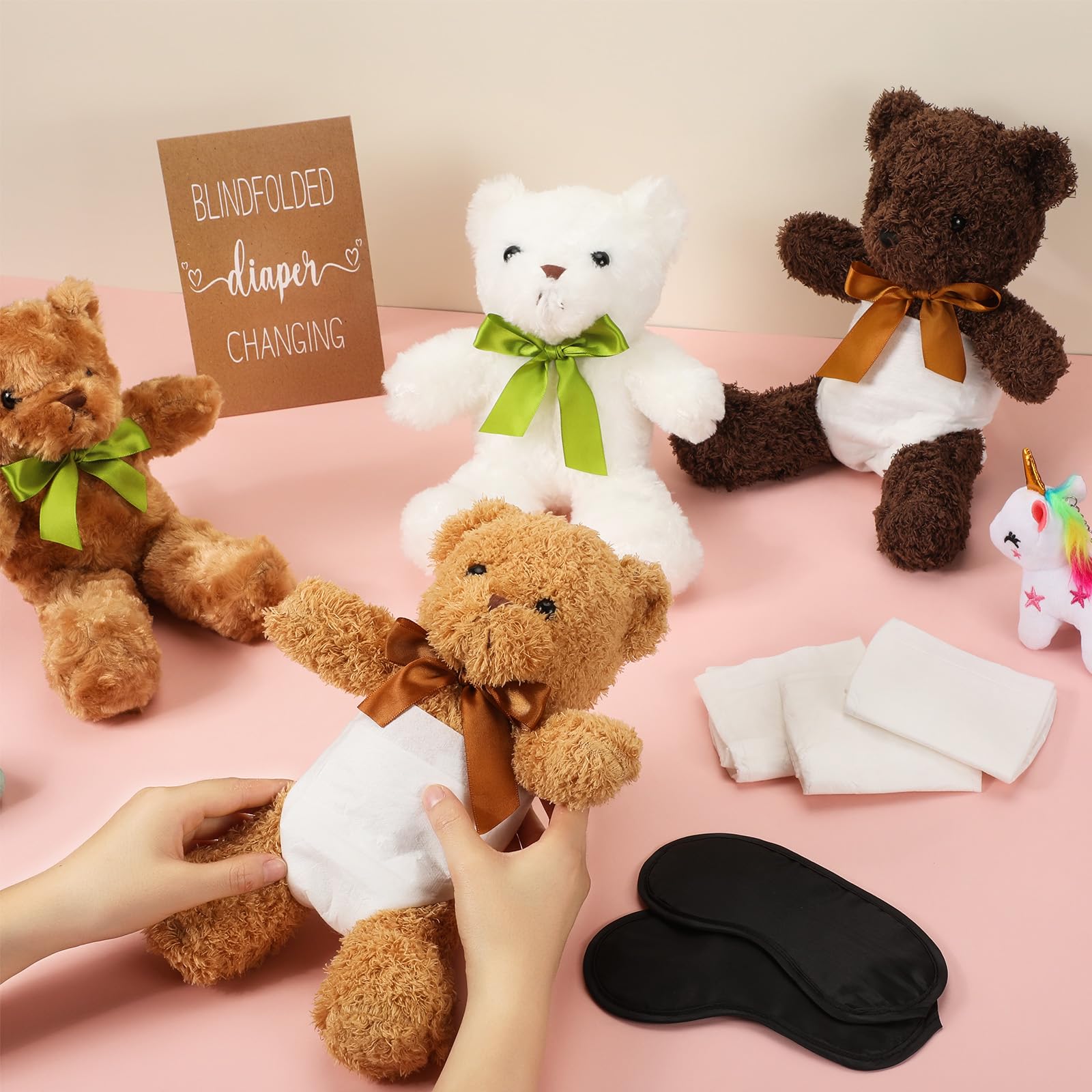 Chicingyou Juego de 8 juegos para cambiar pañales con los ojos vendados con los ojos vendados, 8 pañales de felpa de oso, 8 bolsas de regalo para baby shower, revelación de género, juego de fiesta de