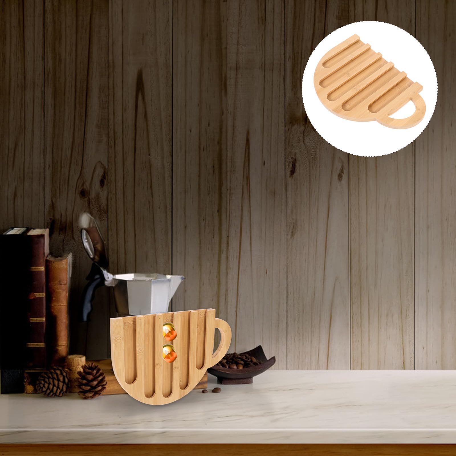 Sewroro Organizador Vertical para Cápsulas de Café Diseño Creativo en Forma de Taza, Soporte de Madera Resistente Beige para Estación de Café en Casa