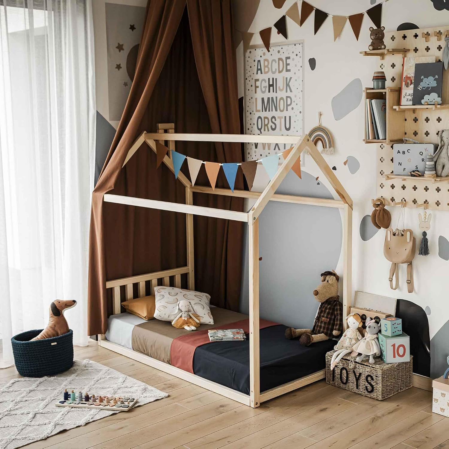 Montessori floor bed for kids, House bed frame, Nursery bed frame, Toddler bed frame, Kids house bed, Toddler house bed frame US Twin size