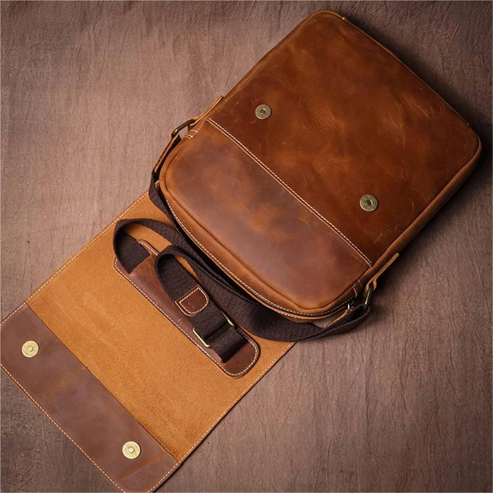 Bolso de hombro cuero genuino for hombre, estilo vintage clásico, con solapa Para Negocio Colegio Trabajo Café
