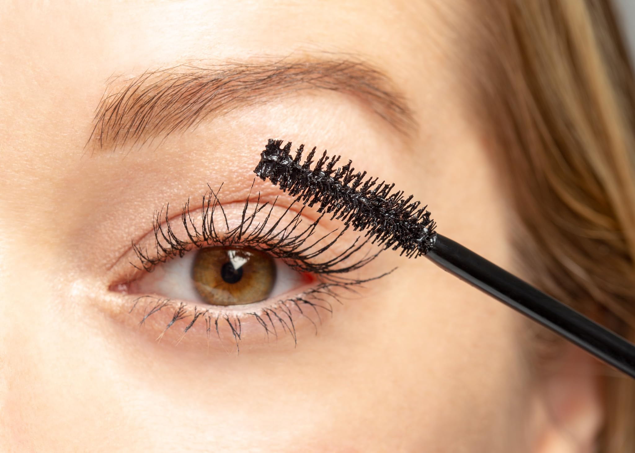 Lune+Aster Eclipse Volumizing & Curling Tubular Mascara