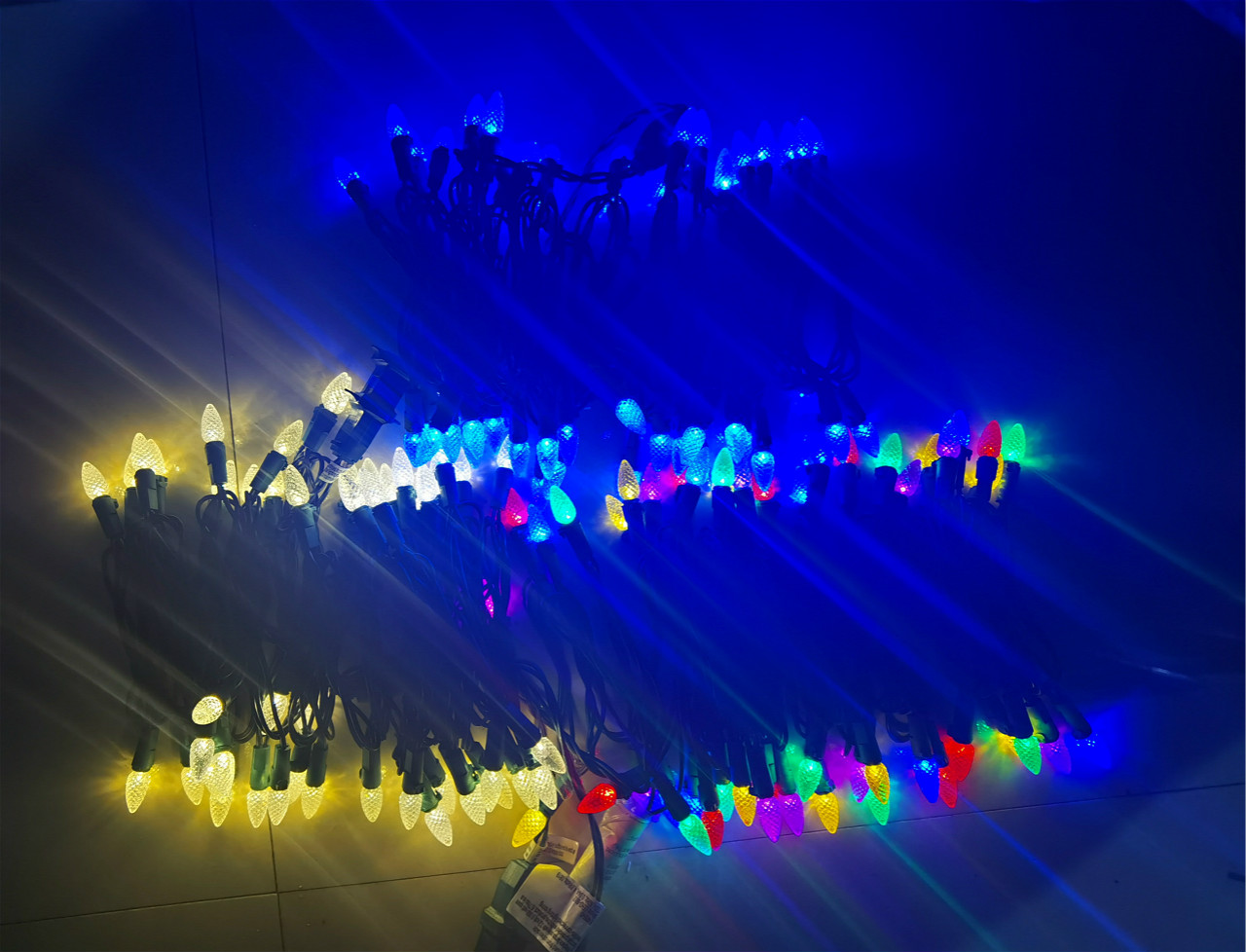 Borita Blue C3 Outdoor 18FT 50 LED Straberry Christmas Lights