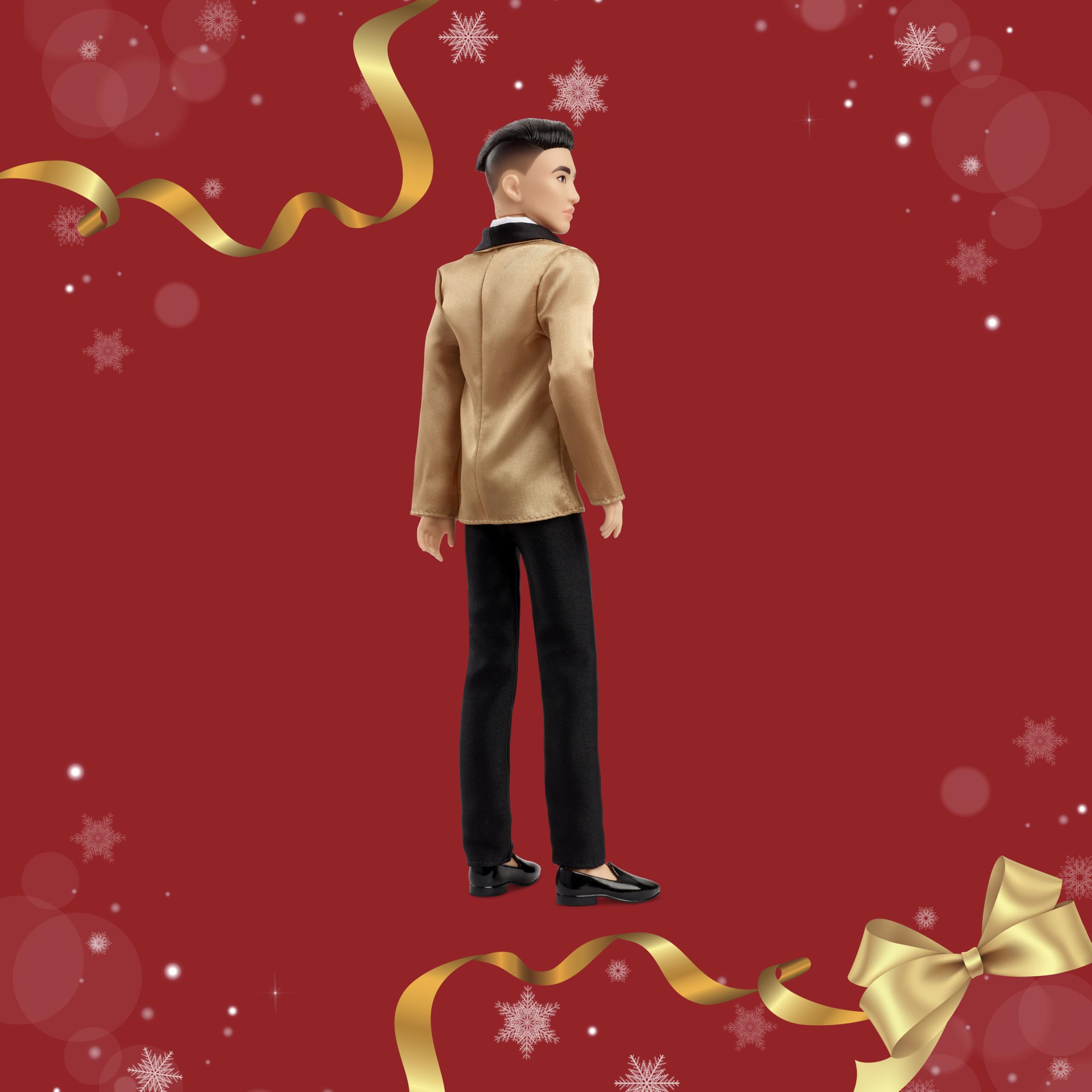 Barbie Signature 2025 Holiday Black Hair Ken Bambola da collezione alla moda che indossa abito completo con giacca dorata in confezione visualizzabile e supporto per bambole