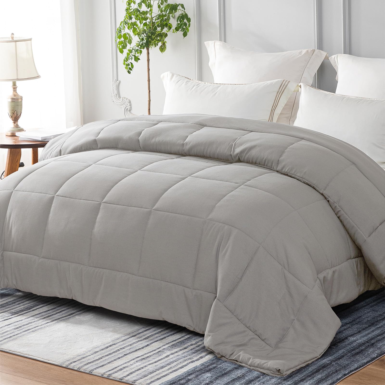 Whale Flotilla Reversible Duvet Single Size for All Seasons, 7.5 Tog Down Alternative Box Sitiched Comforter, Lightweight and Machine Washable Bedding Set, 135x200 cm, Light Grey โ image 1