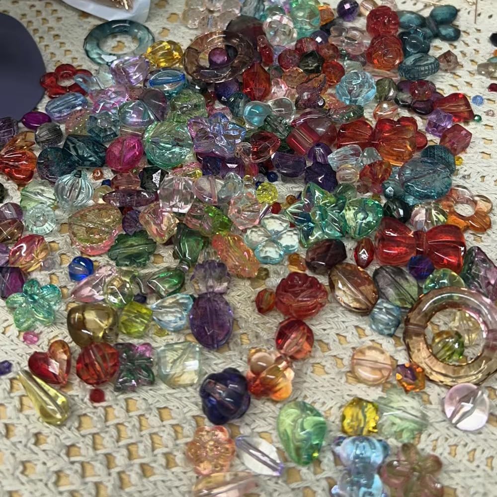 Beaded Jewelry Making: Vintage Acrylic Beads Set for Unique Designs