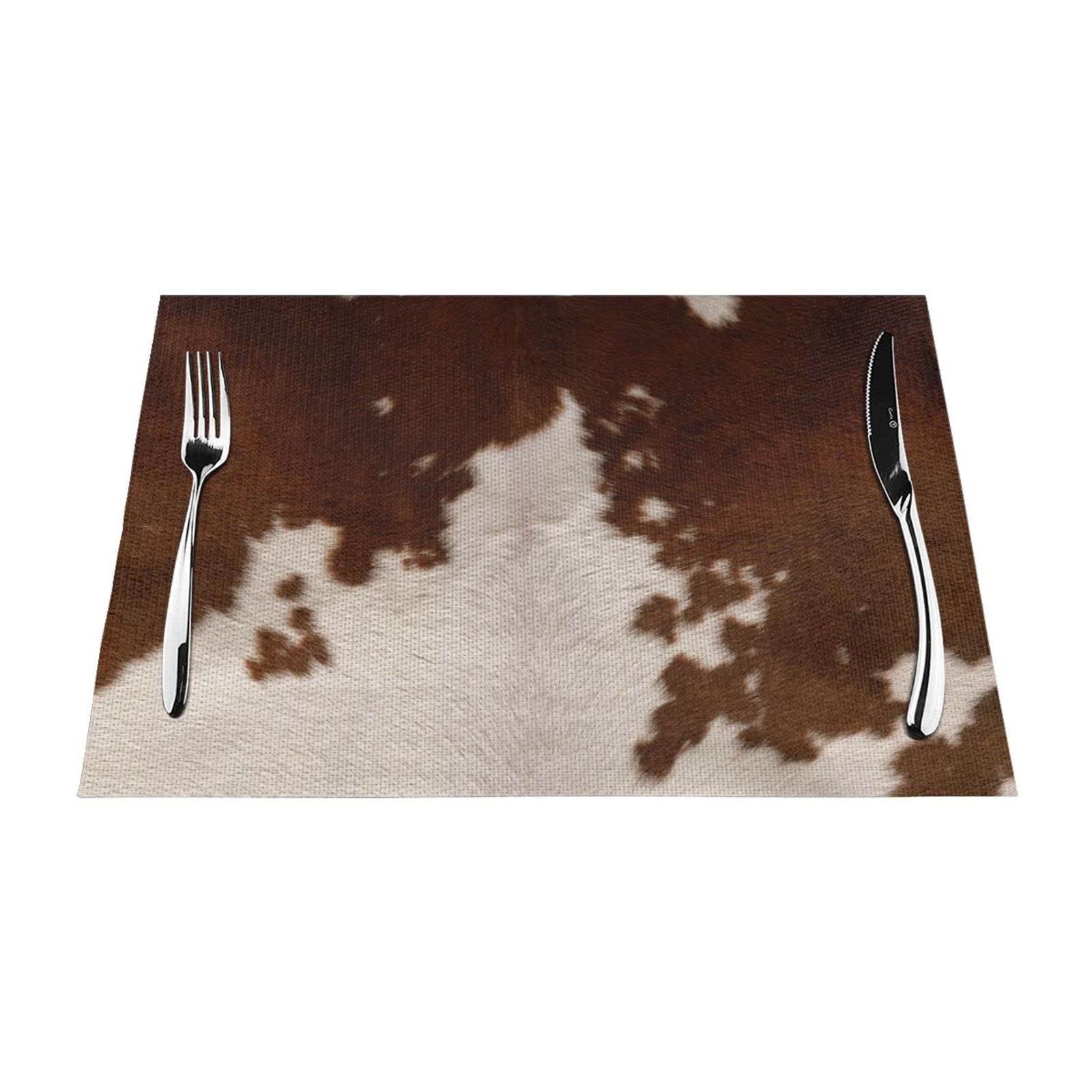 Sets de table imprimé vache pour repas conviviaux | Décoration de table chalet