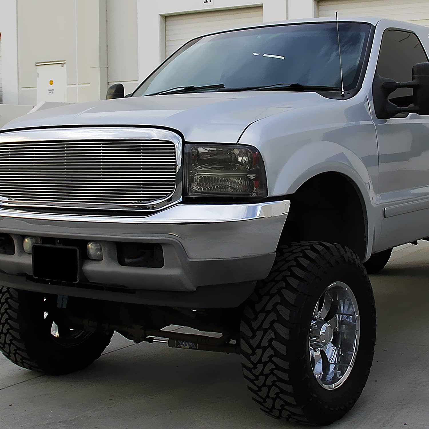SPEC-D TUNING Smoke Lens 1Pc Style Headlights W/Bumper Lamp Compatible with 1999-2004 Ford F250 F350 F450 Super Duty L+R Pair Head Light Lamp Assembly