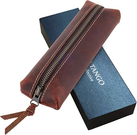 Amazon Indigo Tango ペンケース 筆箱 おしゃれ 高級 軽量 スリム シンプル 大容量 メンズ 男性 革 本革 牛革 レザー ギフト プレゼント 誕生日 お祝い 父の日 化粧箱付き ファスナー 文房具 レディッシュブラウン ペンケース 文房具 オフィス用品