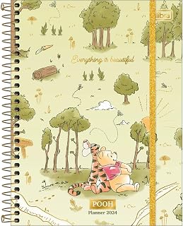 Tilibra - Planner Espiral 17,7 x 24 cm Pooh 2024 - Fundo Verde- Everything Is Beatiful