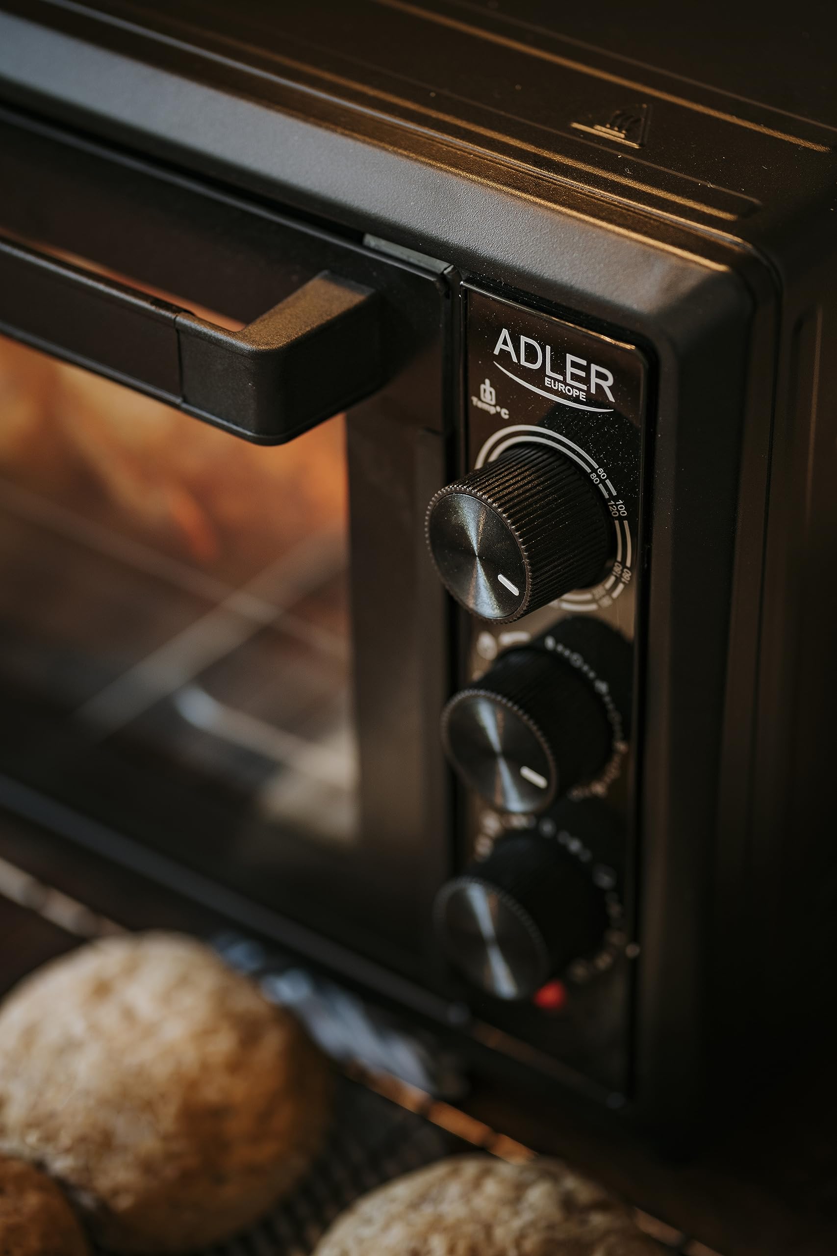 Adler Europe AD 6023 - Mini forno elettrico con capacità di 26 L e funzione convezione, 6 modalità di backup, timer: 0-90 minuti, 1500 W