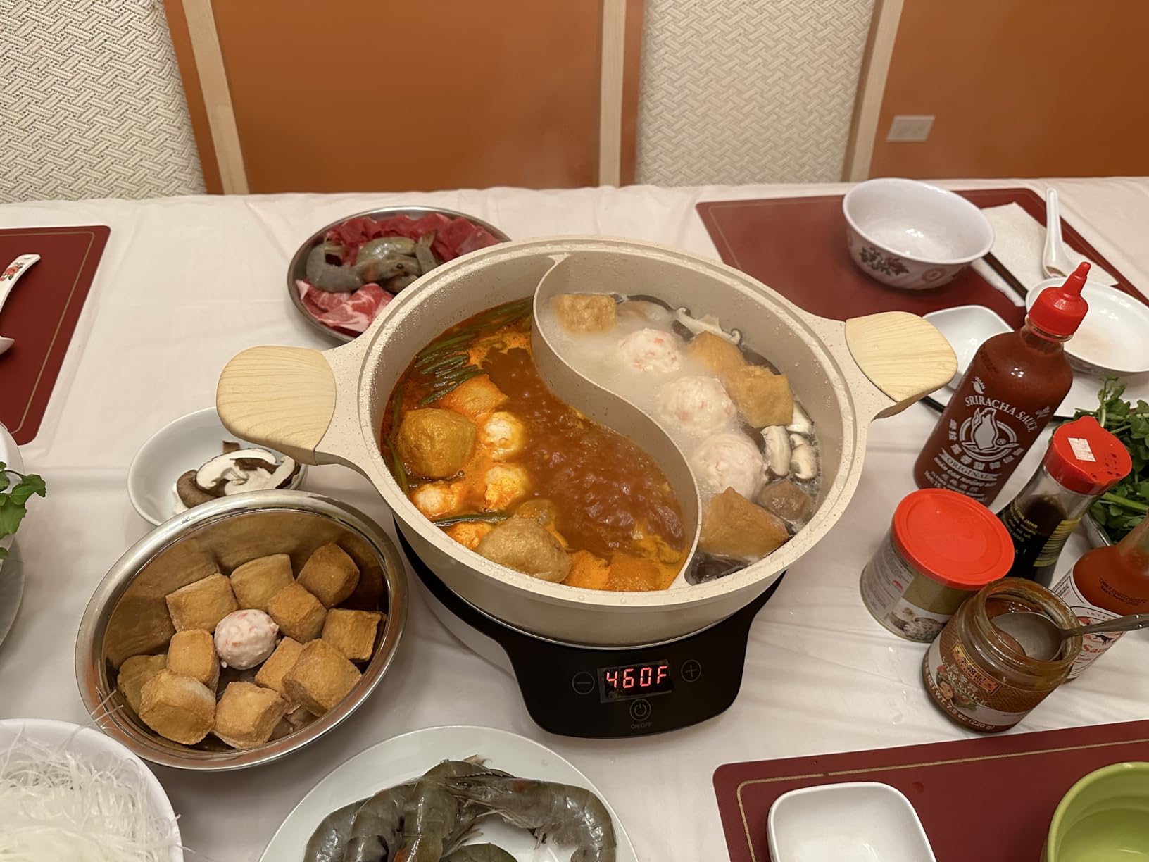 COOKER KING Hot Pot with Divider, 12Inch Nonstick Hotpot