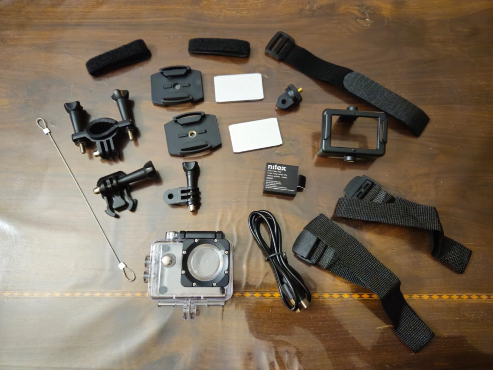 Prixton Action Cam DV800 5K – Videocamera Sportiva Con Doppio Schermo, WiFi, Stabilizzatore Ottico E Custodia Impermeabile Fino A 30m