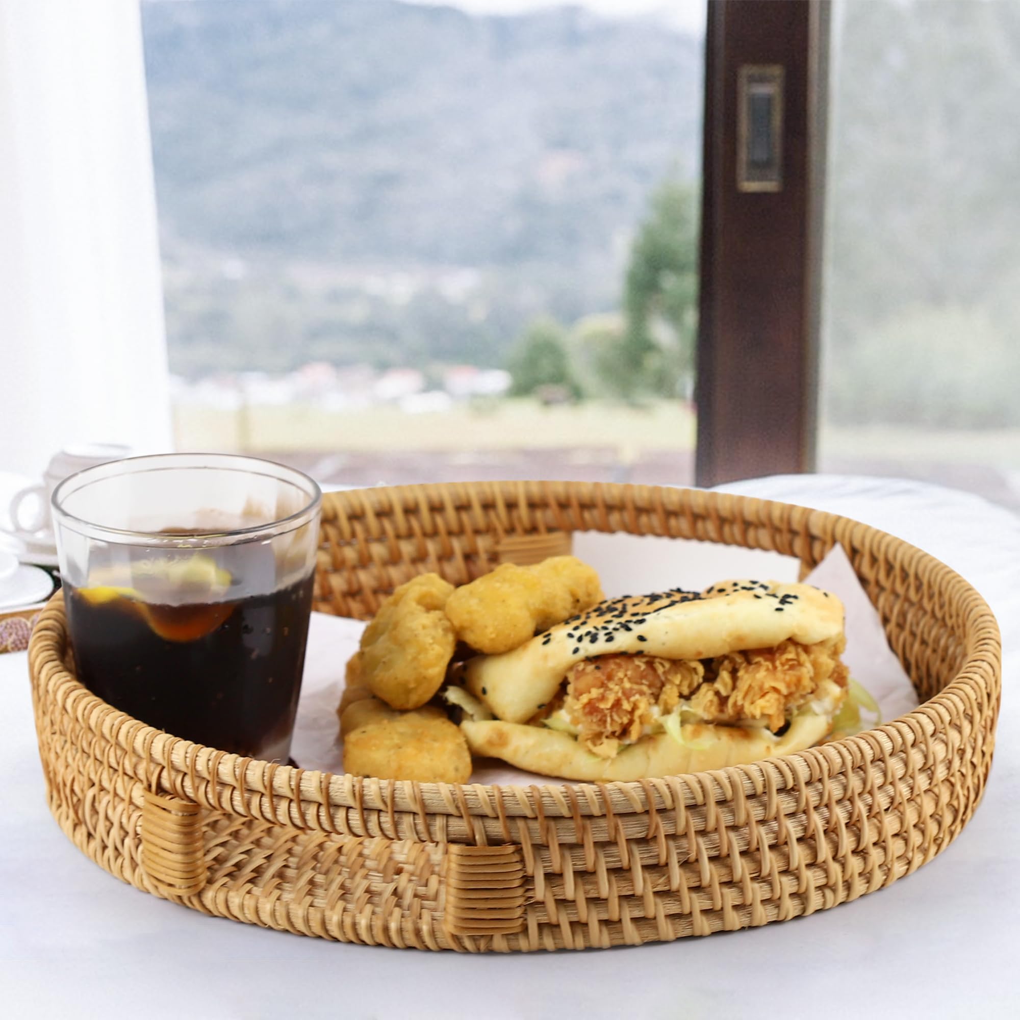 WENLISELL Wicker Serving Tray Round, 30cm Rattan Serving Tray Basket with Handles - Image 4