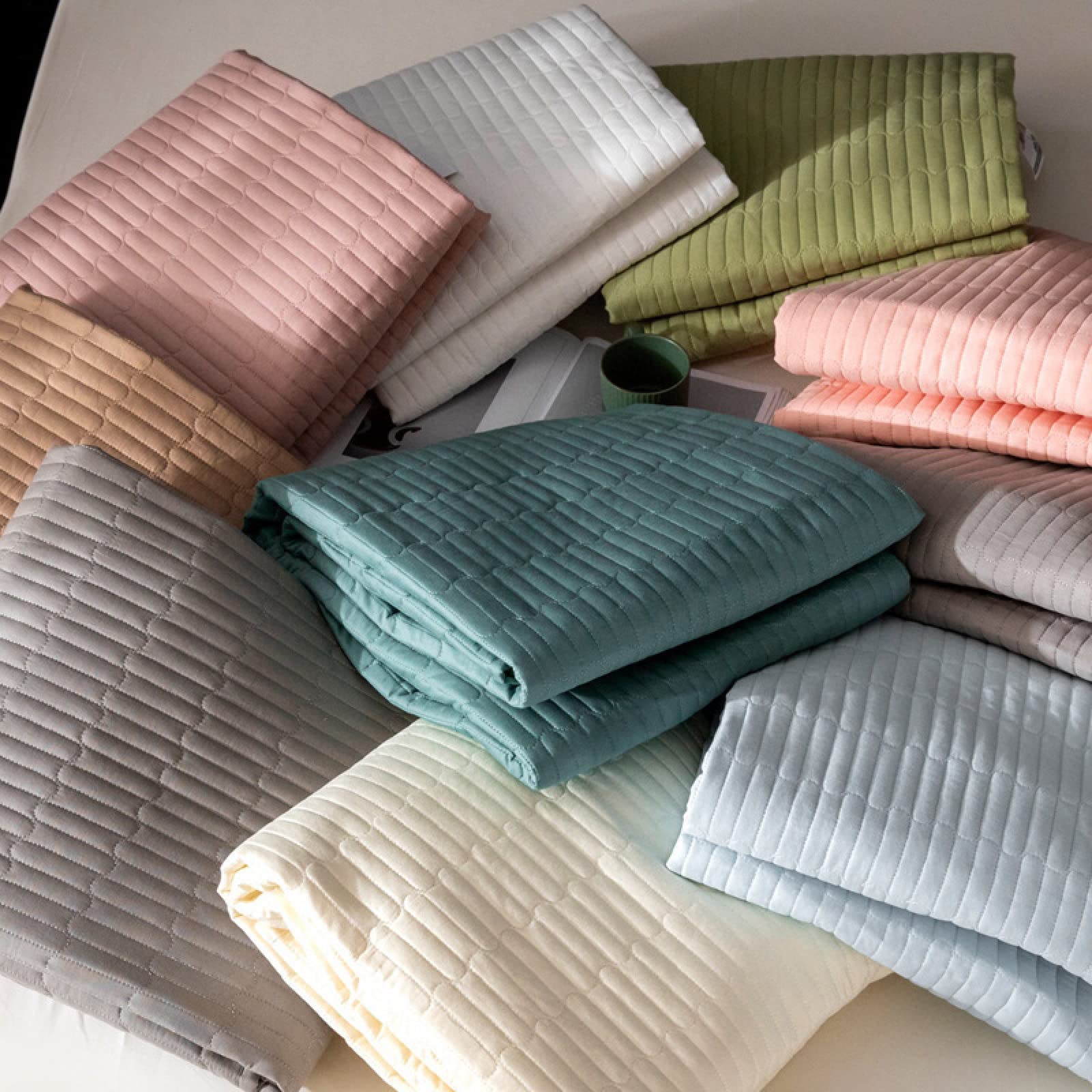 Sábanas bajeras de colchón para cama doble, sábana acolchada de algodón grueso, funda de colchón de color sólido, se adapta a colchones de 30 cm de profundidad, disponible en todas las estaciones,