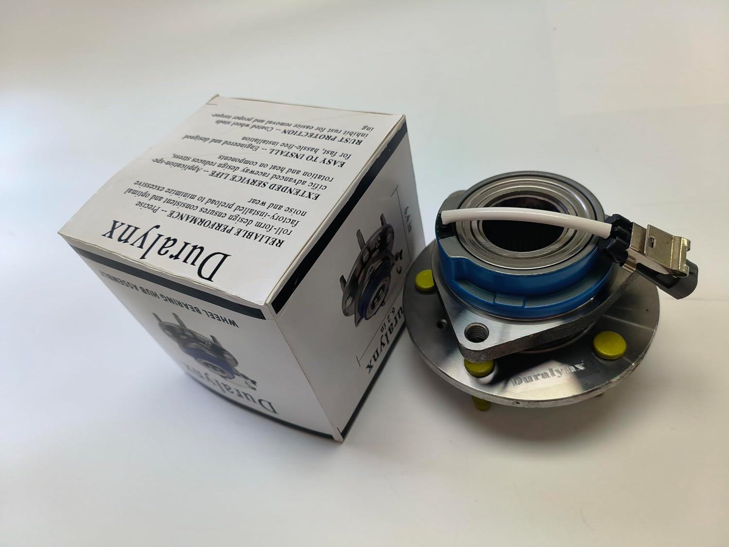 4WD Front Wheel Bearing Hub for 2002 2003 2004 2005 2006 Chevrolet Avalanche 2500, Chevy Silverado Suburban GMC Sierra Yukon XL 1500 2500 3500 HD Classic, Hummer H2 Replacement 515058