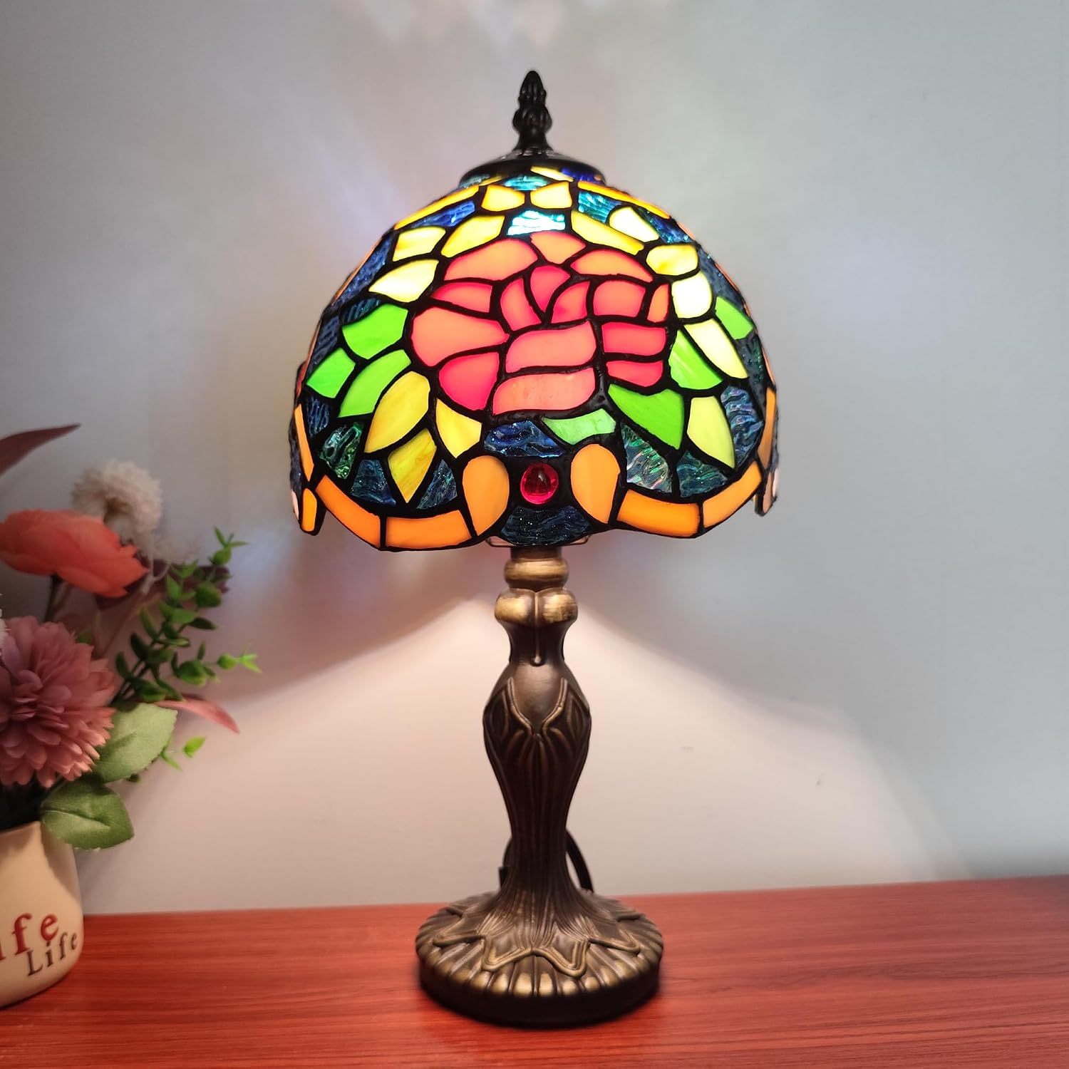 Tiffany Table Lamp Red Heart Rose Flower Stained Glass Lamp 3-Way Decorate Reading Light for Home Living Room Nightstand Bedroom Office Include Light Bulb