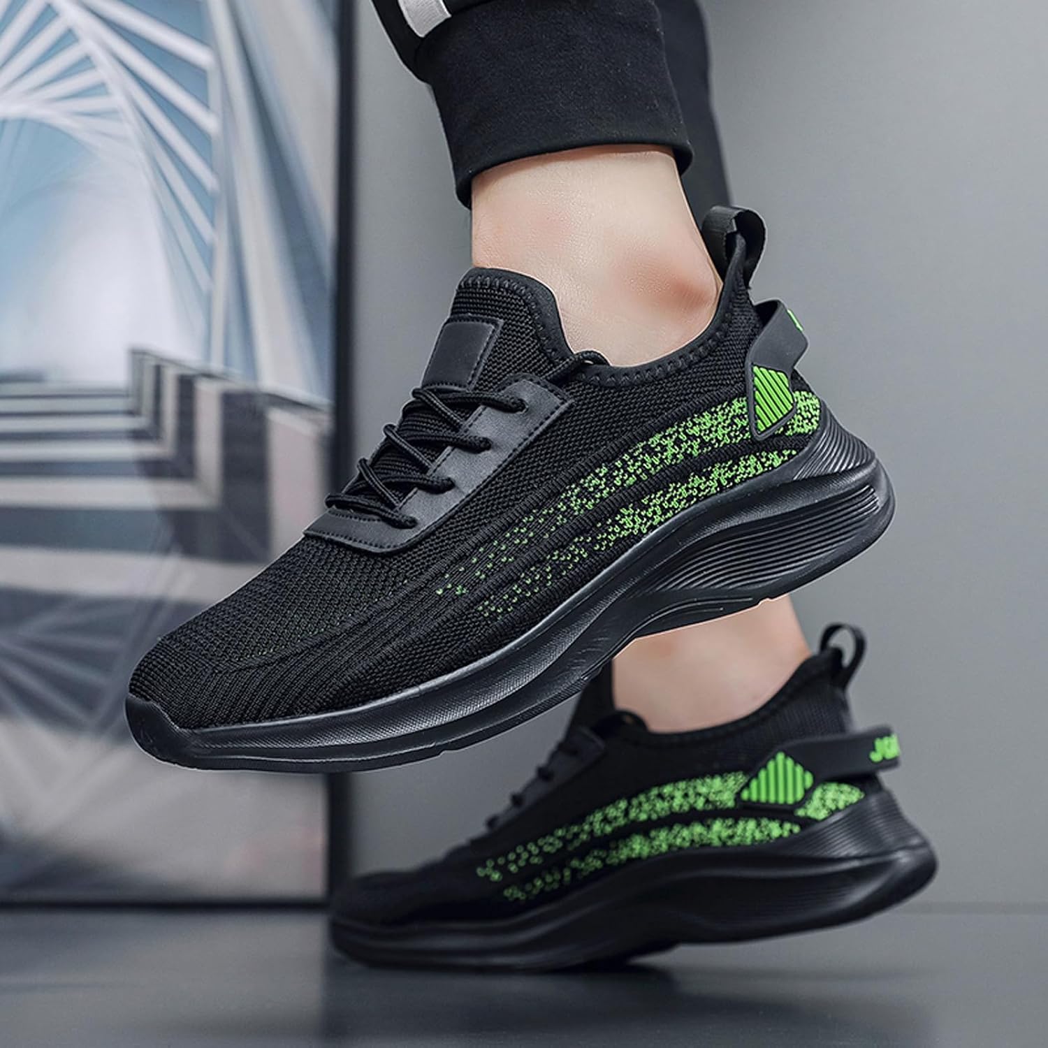 B Black Green