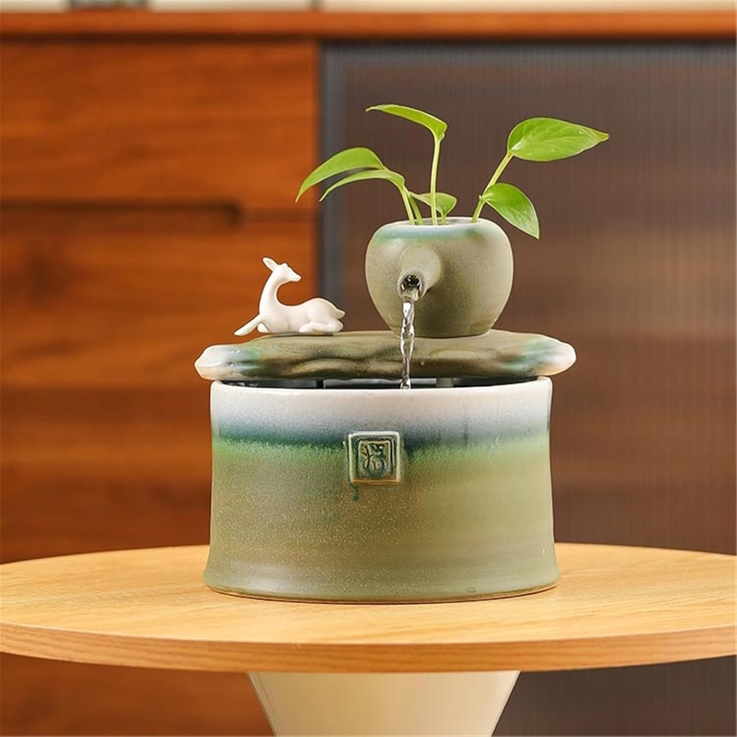 デスクトップ噴水 卓上噴水室内装飾噴霧デスクトップ噴水オフィスデスク幸運の流れる噴水寝室リビングルームセラミック滝テーブル噴水 卓上デスクトップ水噴水  屋内卓上噴水 デスクトップ滝噴水 ライト付き噴水 家庭 オフィス 装飾用 卓上噴水 屋内と屋外の家庭の装飾テーブルデスクトップオフィス用のセラミック卓上噴水(Green)