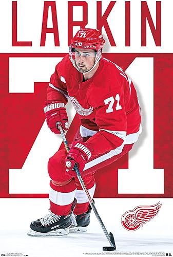 Trends International NHL Detroit Red Wings - Póster de pared de Dylan Larkin, 14.725 x 22.375 pulgadas, versión premium sin marco