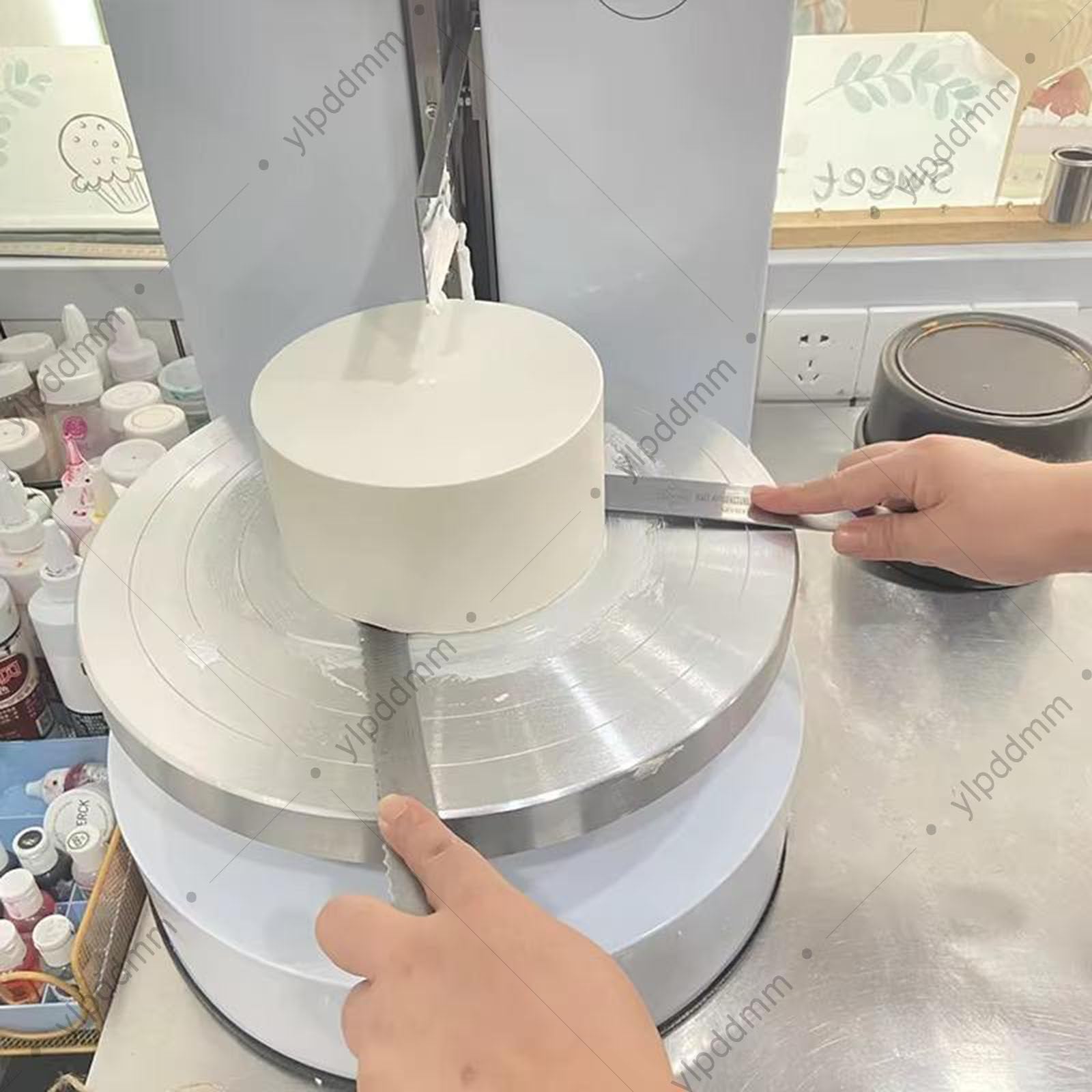 Automatische Kuchencreme Verteilmaschine, einstellbare Tortencremestreichmaschine zum Verteilen von Kuchencreme, zum Bestreichen und Schmieren von Kuchenglasuren, 200W