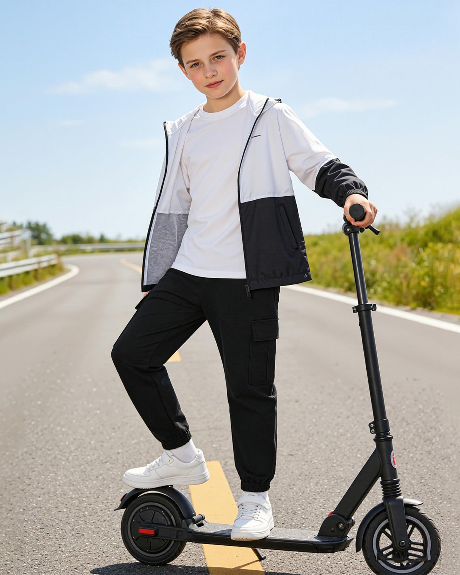 LACOFIA Pantalon Cargo pour Garçon Pantalon de Jogging à Taille Élastiquée pour Enfant 4-13 Ans