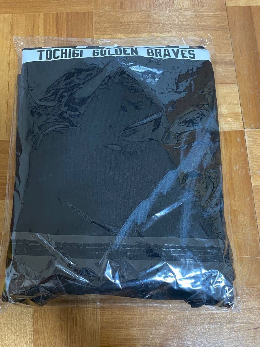 Amazon.co.jp: 川崎宗則 直筆サインTシャツ 栃木ゴールデン