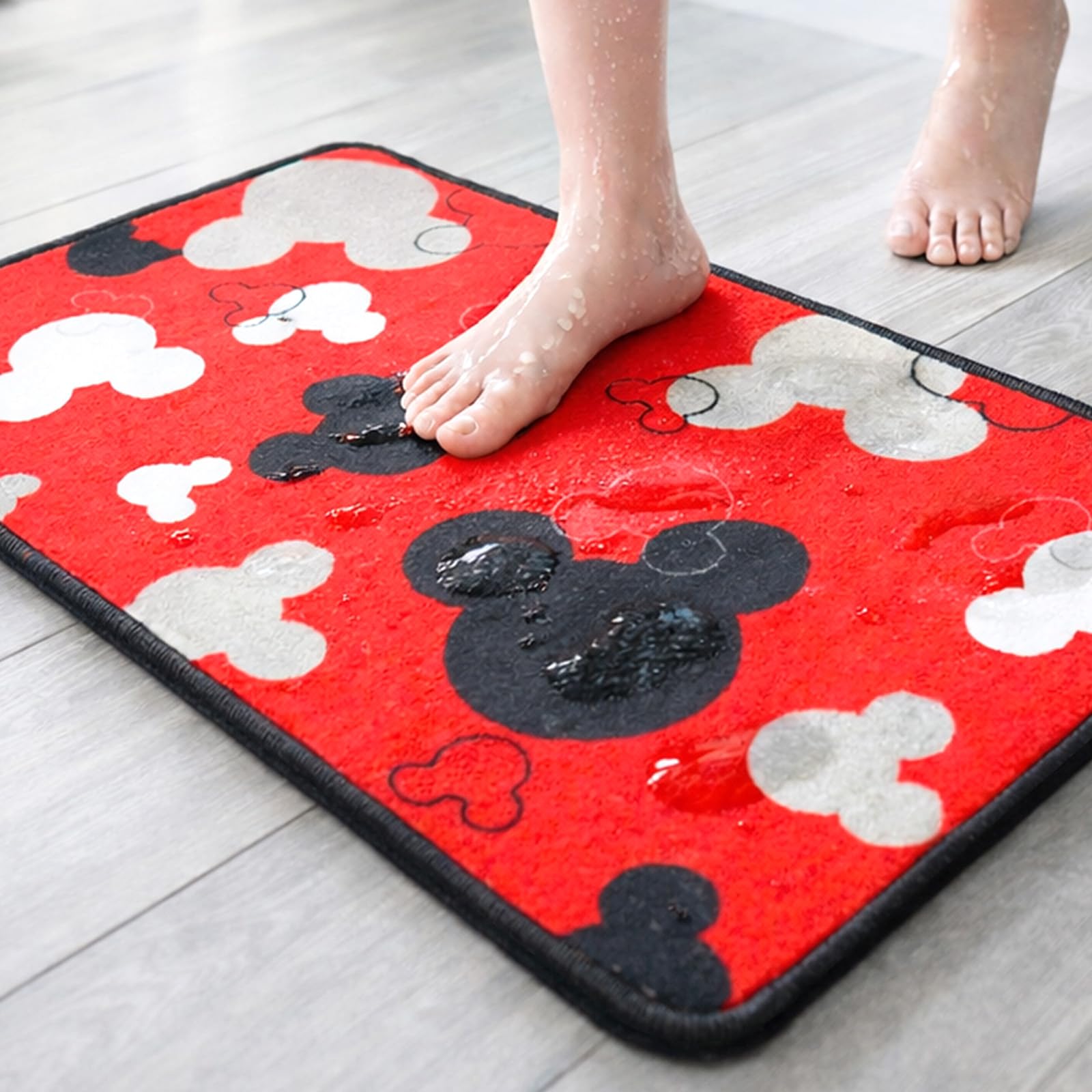 J.Ehonace Cartoon Mouse Non-Slip Bath Mat - 17"x30" Cute 100% Polyester Soft Kitchen Rug for Kids Bedroom, Bathroom, with Anti-Slip Backing, Machine Washable Doormat, Home Decor (Red)