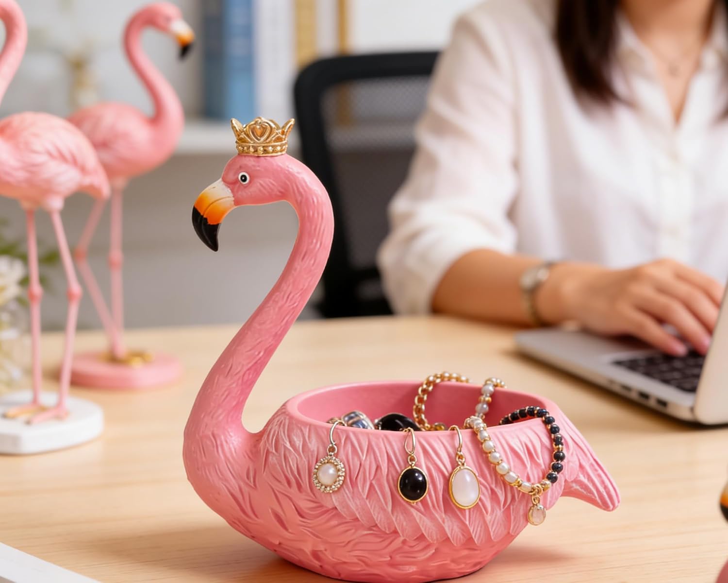 Pink Flamingo Bowl Decorative Planter Pot, Pink Flamingo Candy Bowl Christmas, 8 inch Cute Bird Planter for Indoor Plants with Drainage