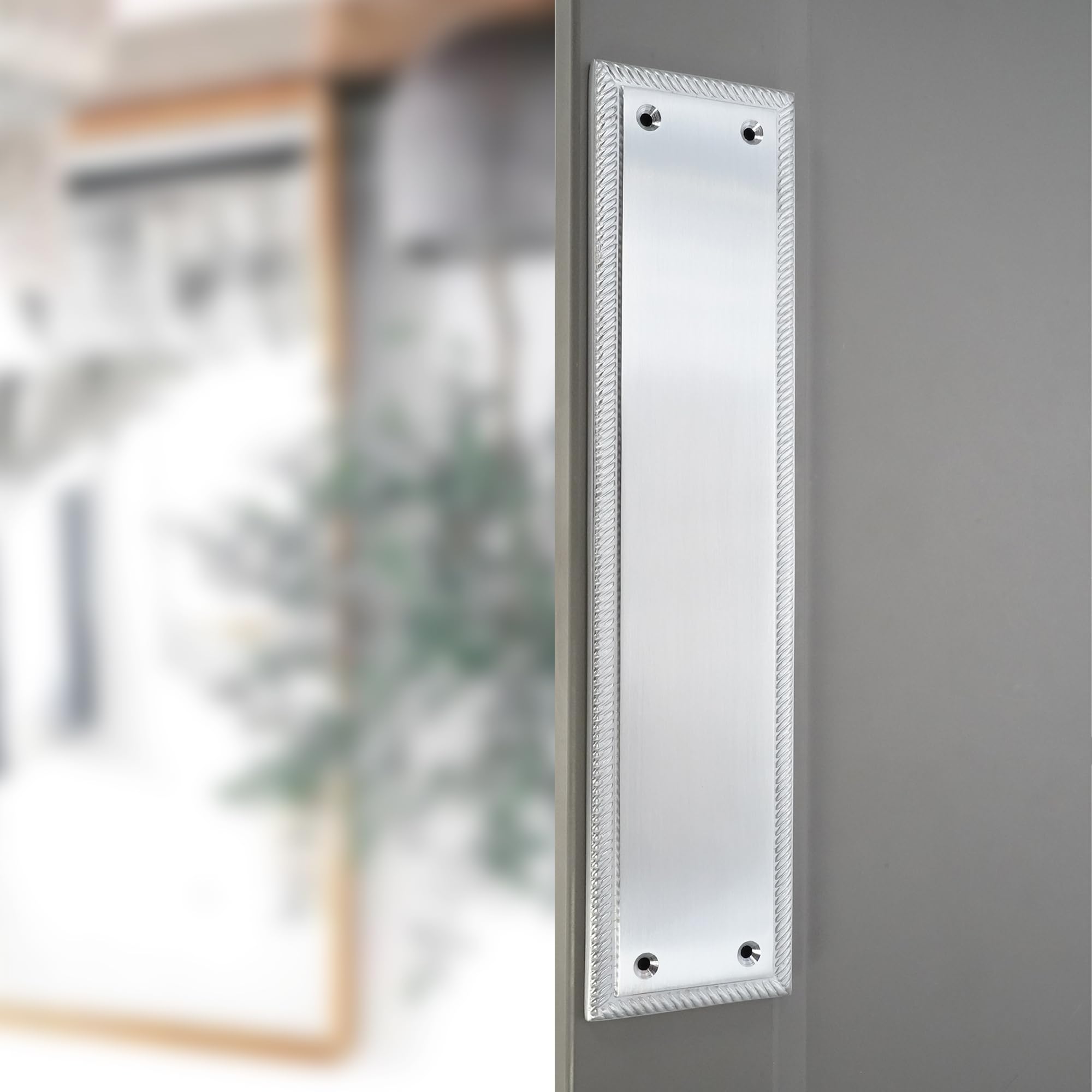 Infinity Decor Gruziński styl satynowy chromowany palec płyta dociskowa 290 x 67 mm - płyta dociskowa do drzwi z litego mosiądzu, idealna do bram wewnętrznych lub zewnętrznych