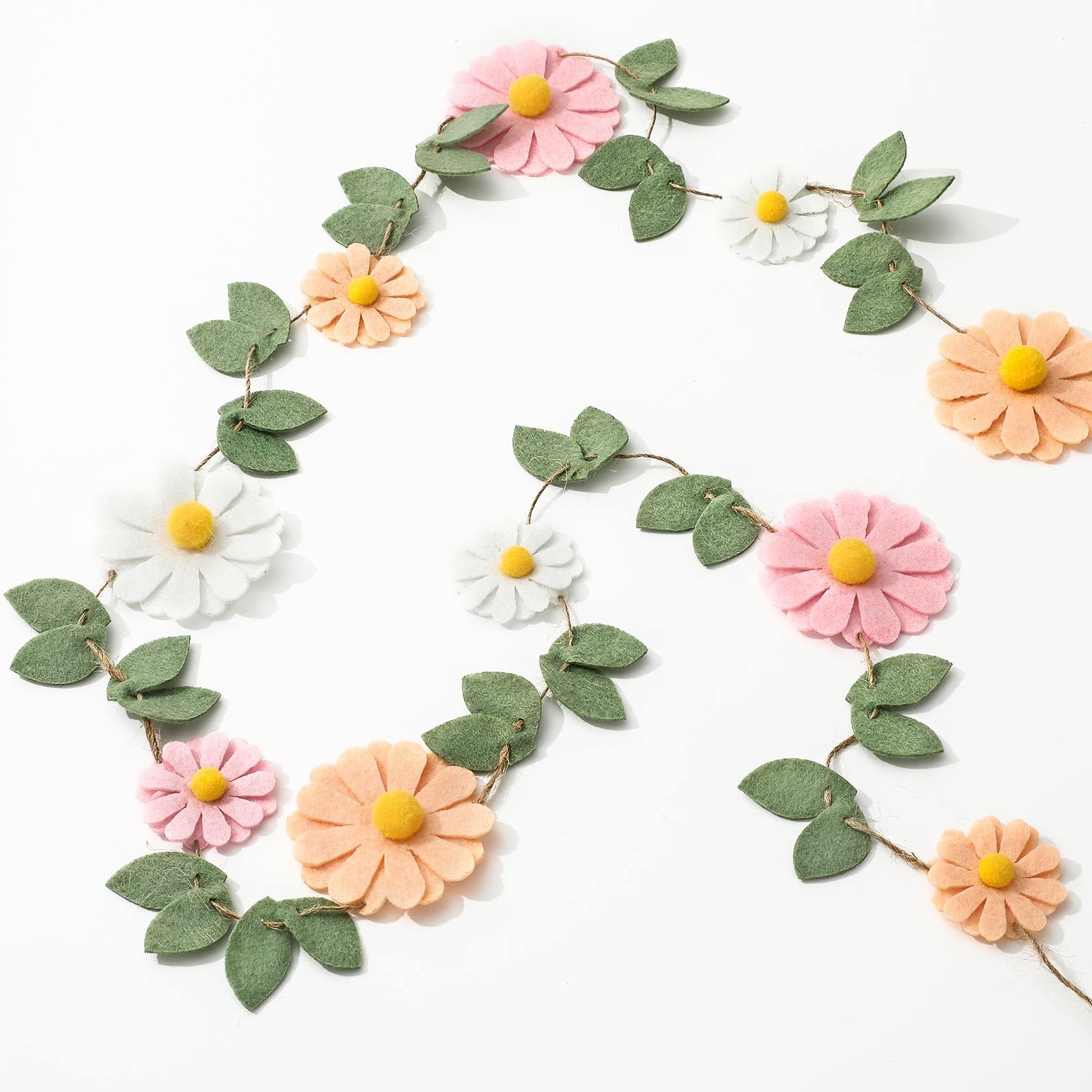 Amazon.com: JarThenaAMCS Daisy Felt Garland 3 Color Boho Daisy 