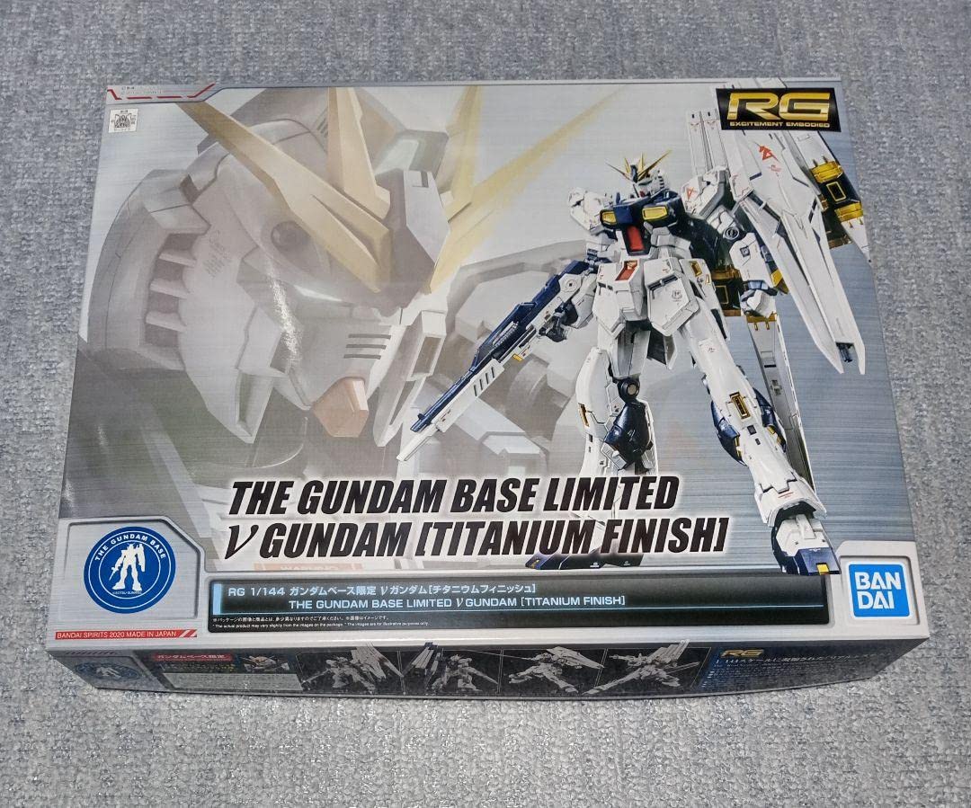 Amazon.com: Bandai RG 1/144 ν Gundam Titanium Finish Model kit ...