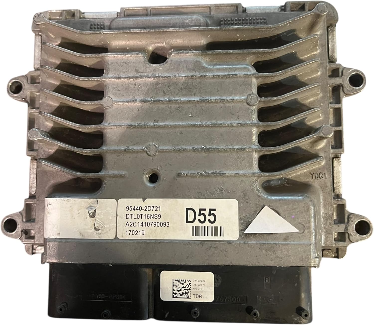 2015-2016-2017-2018 Compatible with Hyundai Tucson Engine Computer Module ECM ECU 95440-2D721 Used Needs to Be Programmed