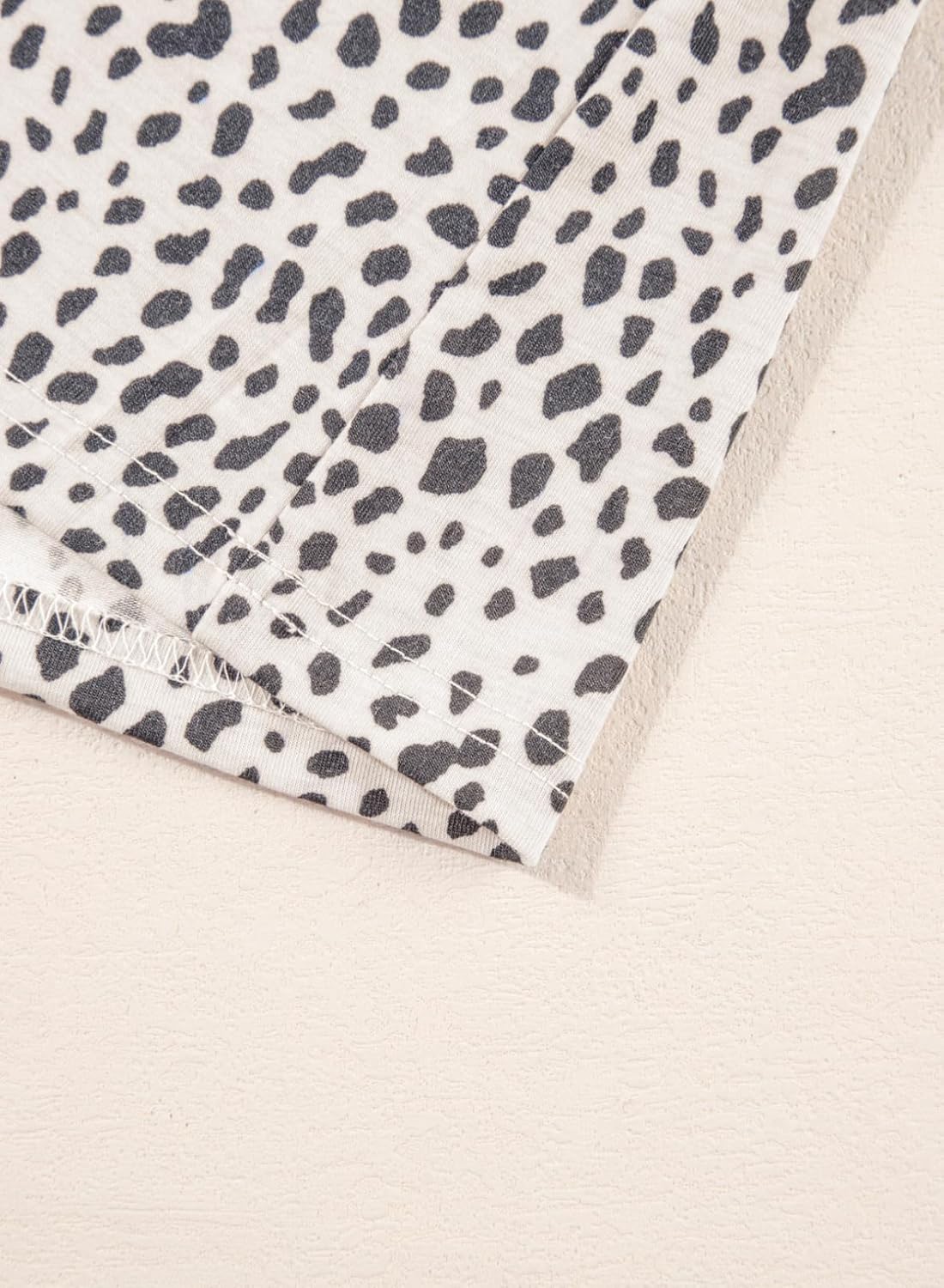 Eytino Plus Size Tops for Women Long Sleeve Crewneck Polka Dot Print Oversized Pullover Shirts Blouse(1X-5X) - Image 9