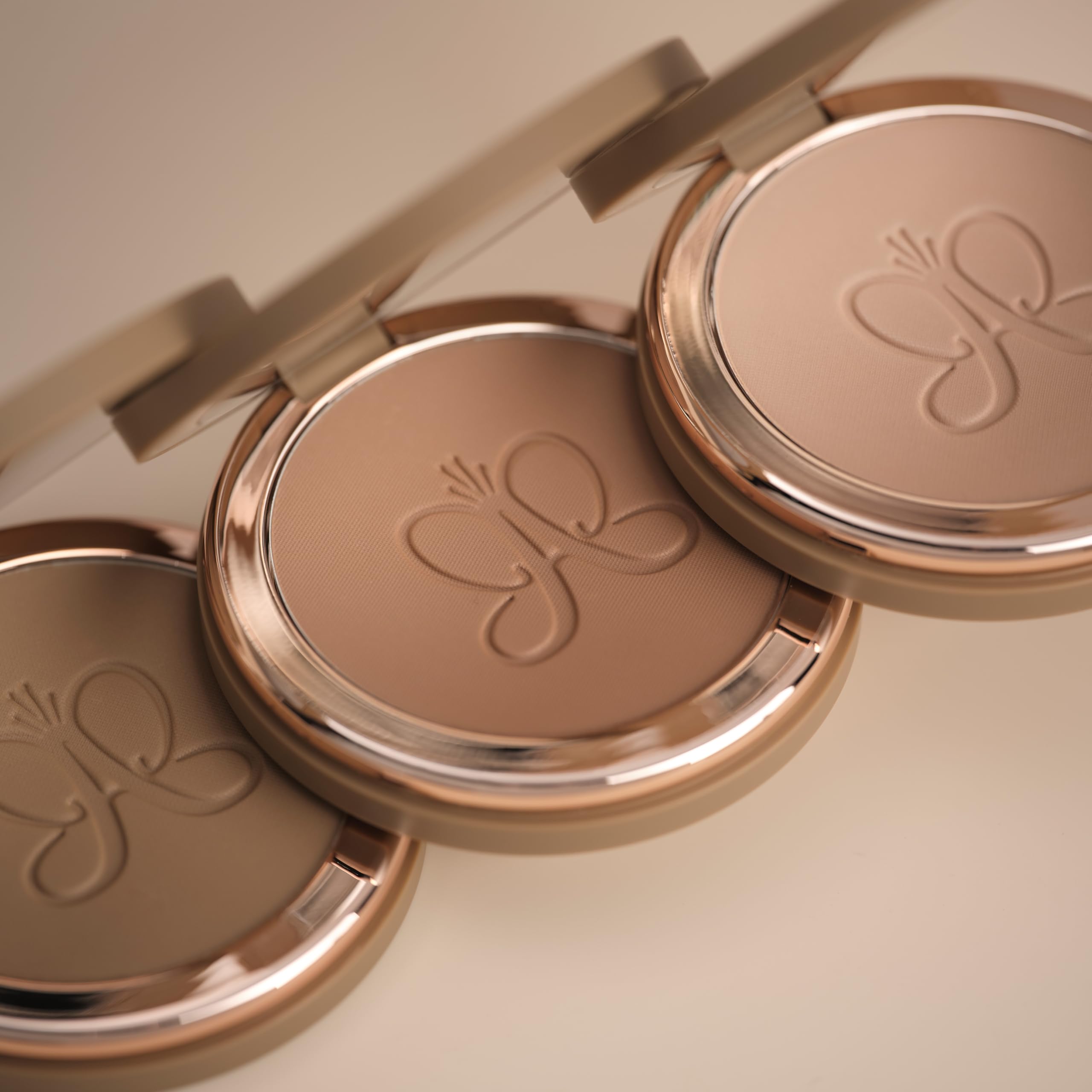 Anastasia Beverly Hills - Smooth Blur Bronzer – Warm Sand Vibes