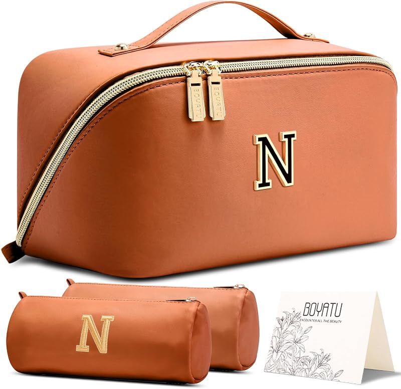 Necessaire de maquiagem BOYATU personalizada com inicial, conjunto com 3 peças