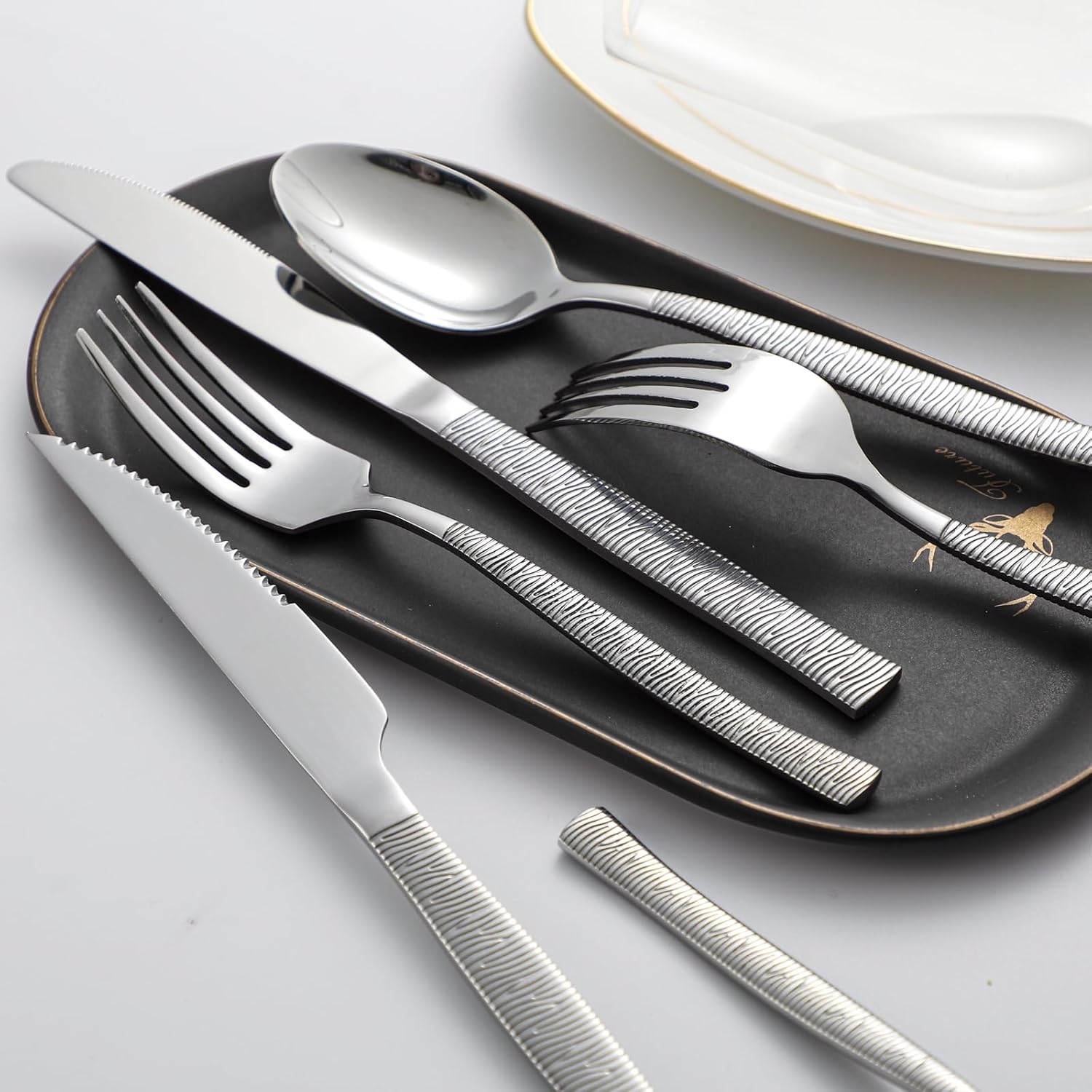 Silverware Set of 24 Stainless Steel Flatware Set with Steak Knives for 4,Tableware Cutlery Set for Home Kitchen Hotel Restaurant