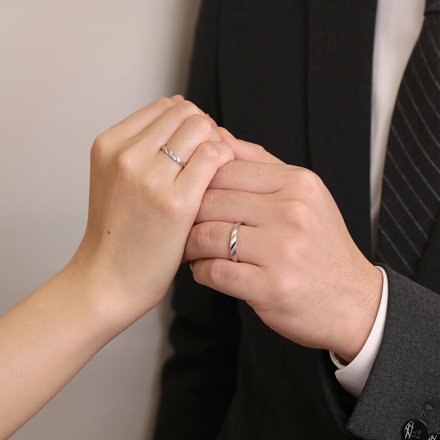 Meissa Alianzas de Ley Sólida 925 de Plata Pareja Anillos de Compromiso Boda para Hombres y Mujeres Adjustable Joyería Aniversario para Novia Prometida el Día de San Valentín (Juego de dos anillos)