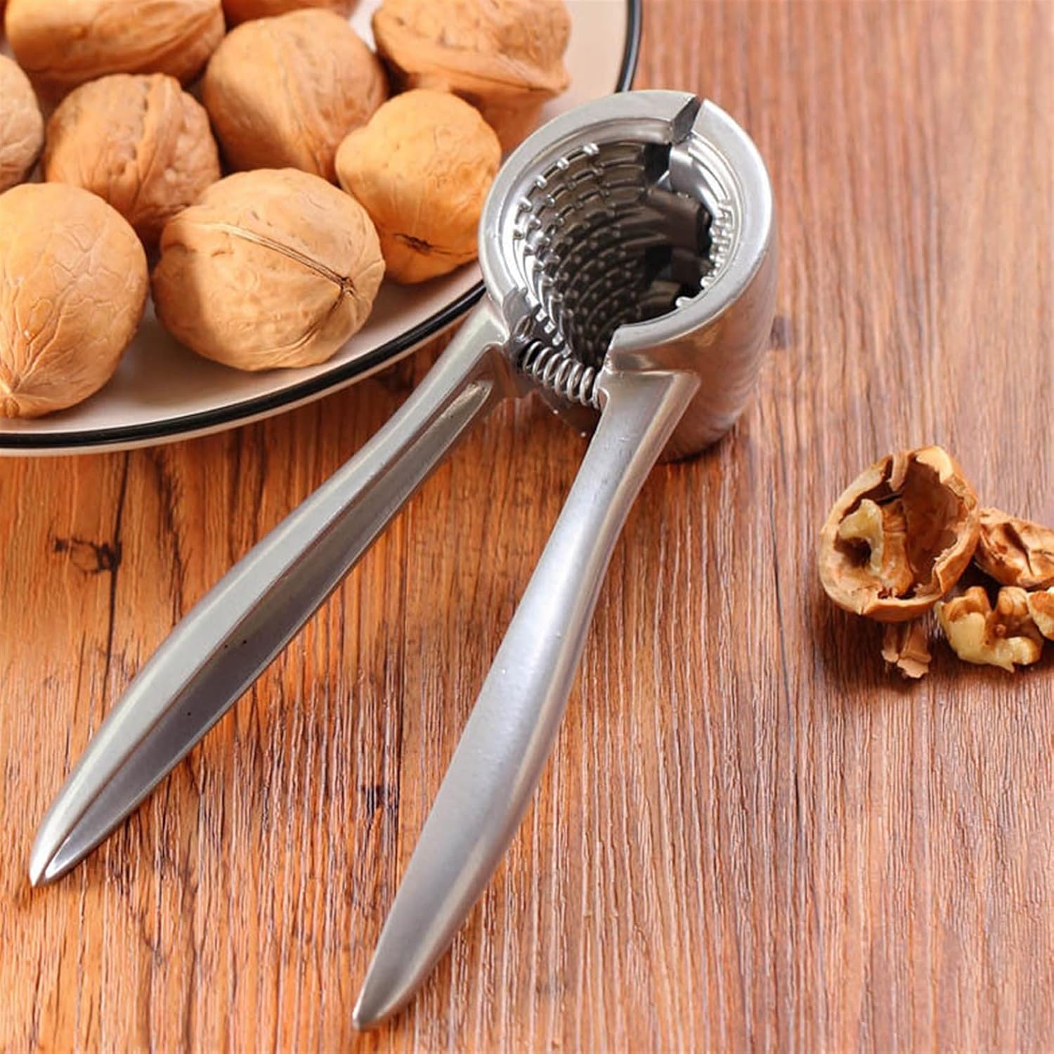 Nutcracker, Nut Walnut Hazelnut Kitchen Nut Walnut Bottle Opener (Silver)
