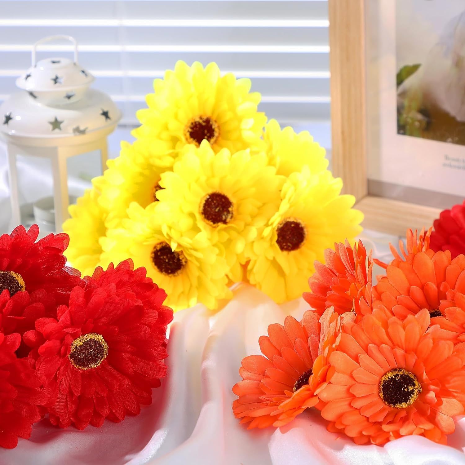 Zeyune 24 Pcs Artificial Gerbera Daisy Flowers Bulk 3.54 Inch African Daisy Faux Flowers with 9.84 Inch Stems Multicolor Artificial Gerbera Daisies for Home Wedding Party Kitchen Garden Decor