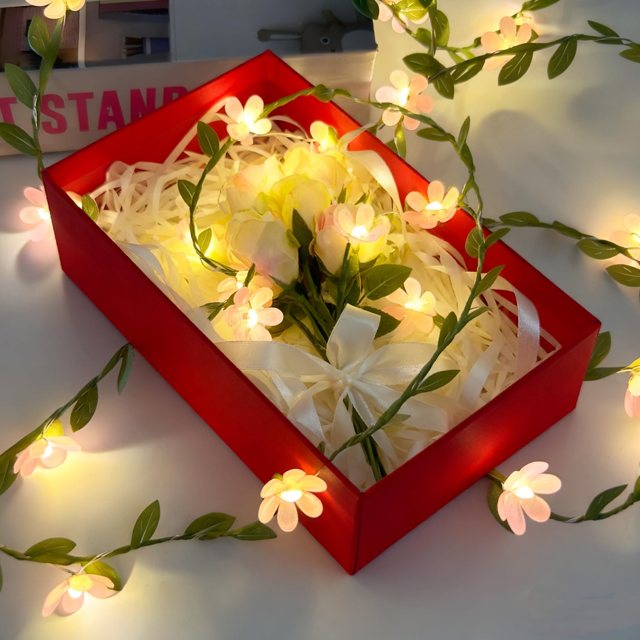 YEAMAR Pink Flower String Lights Tiny Leaf Ivy String Lights 9FT with 30 Flower Lights Battery Powered Waterproof Pink Fairy Lights for Outdoor Garden