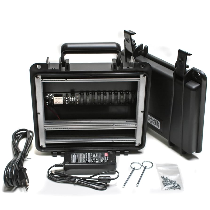 Synthrotek + mixer モジュラーシンセケース Amazon | Synthrotek Power Lunch Powered +5V 44HP 3U+1U
