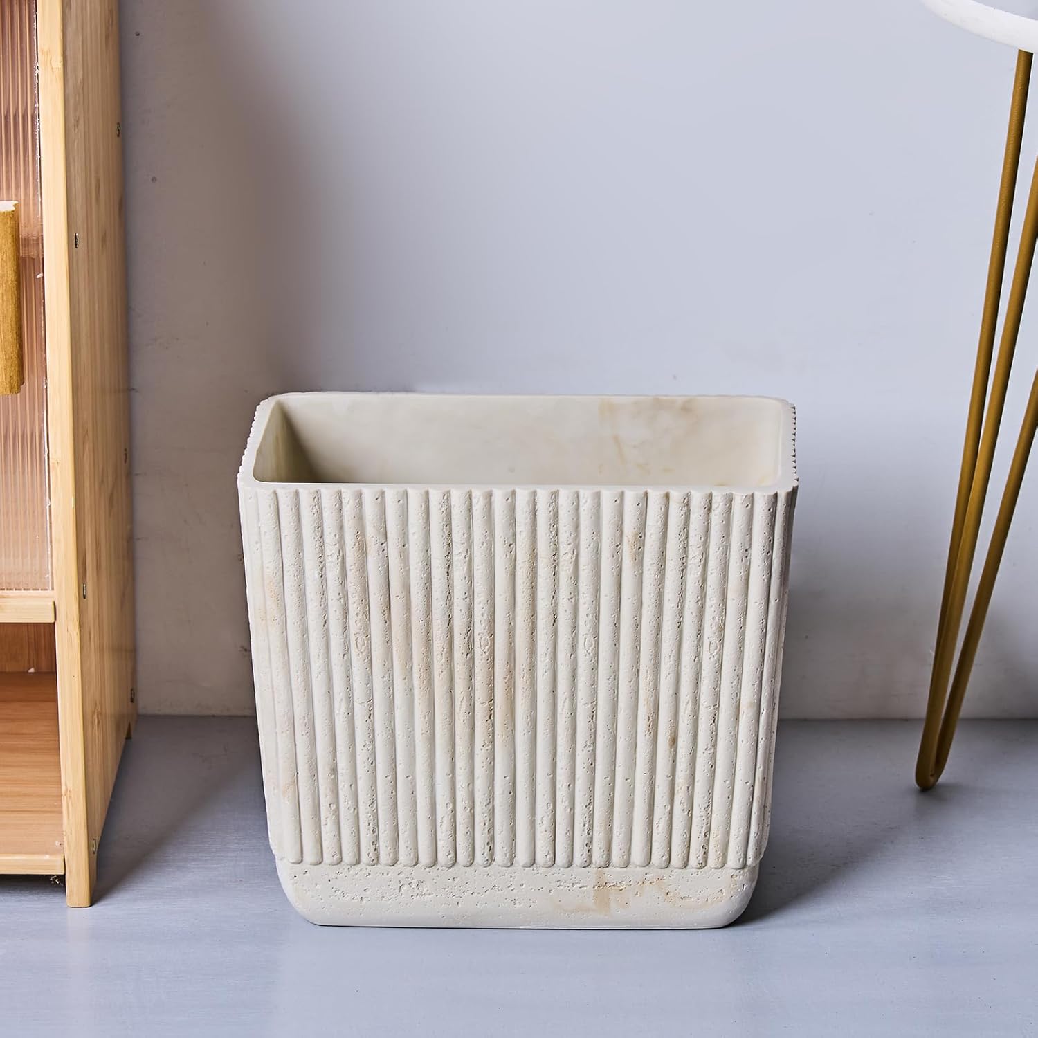 Ribbed Natural Travertine Striped Textures Small Bathroom Trash Can 2.5 Gallon(9 Liter), Resin Heavy Sturdy Kitchen Garbage Can,Living Room Bedroom Trash Can, Decorative Wastebasket for Home, Office