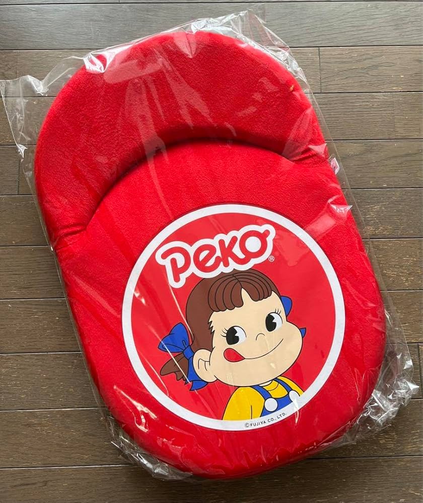 Amazon.co.jp: FUJIYA 不二家ペコちゃん 座椅子 お菓子くじ2011 座椅子